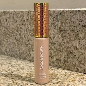 McoBeauty Mco Beauty Instant Concealer Contour & Camoflauge Shade Ivory